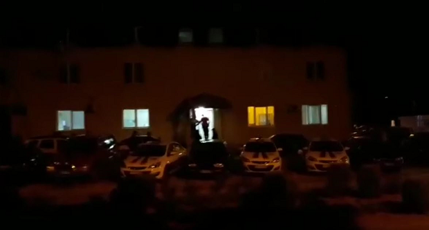 У Беранама напето после кошкања полиције и грађана који бране светиње: ПОЛИЦИЈСКИ ЧАС ДОНЕО МИР